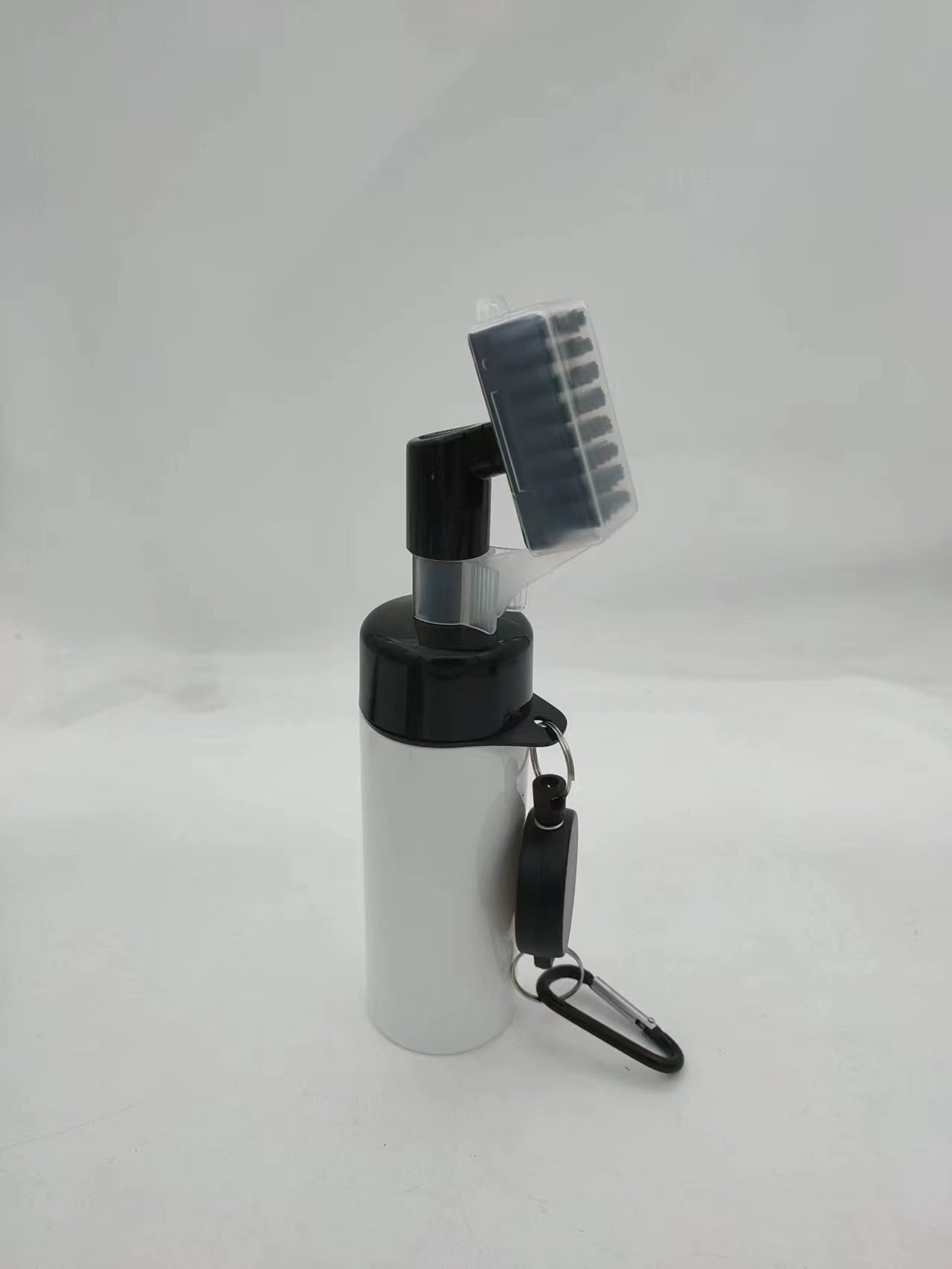 Herramienta Profesional de Limpieza para Palos de Golf – Cepillo con Spray